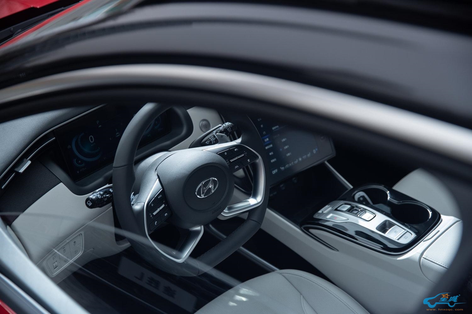 告别“囧途” 北京现代全国百站关怀服务温暖春节回家路