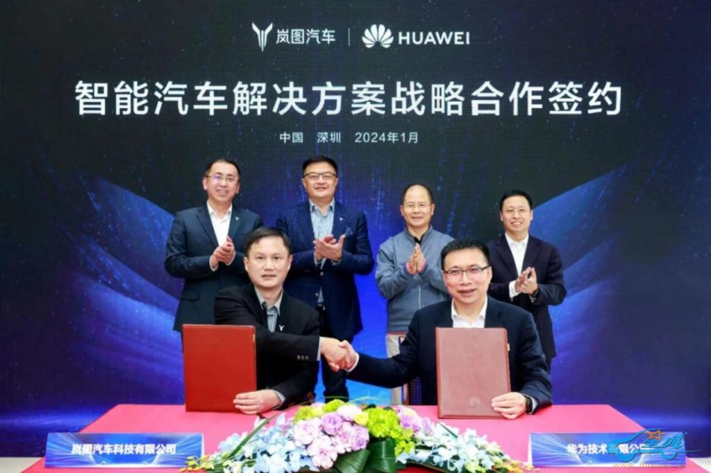 共建汽车智能新生态的“遥遥领先” 东风汽车揭晓硬派越野新篇章