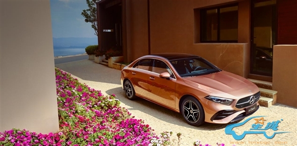 年轻人的第一台大奔！新款奔驰A级上市：起售价25.13万元