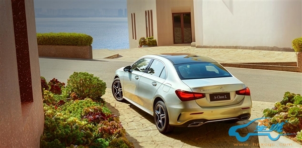 年轻人的第一台大奔！新款奔驰A级上市：起售价25.13万元