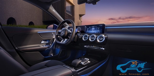 年轻人的第一台大奔！新款奔驰A级上市：起售价25.13万元