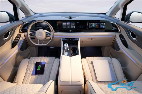 双电机大型纯电MPV杀入34万内！岚图梦想家两款新车型上市