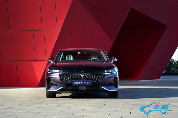 图2：岚图追光PHEV单车图