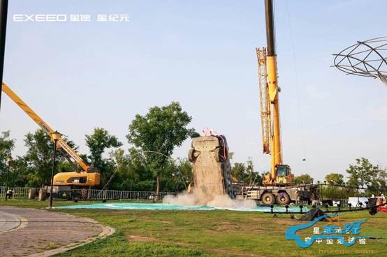 https://auto.online.sh.cn/images/attachement/jpg/site1/20240509/IMG1c6f65d29c9066526666875.jpg